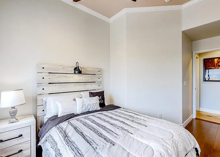 Desert Apartment